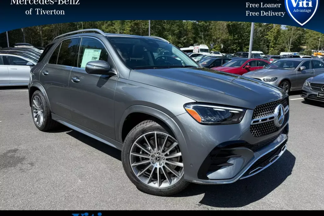 2026 Mercedes Benz GLE 450 4MATIC photo 1