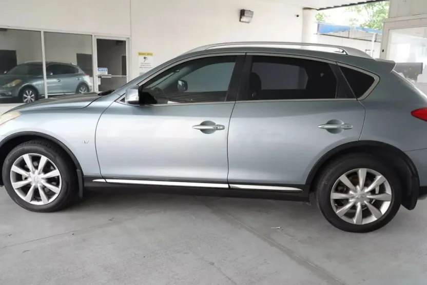 2016 Infiniti QX50 SPORT photo 1