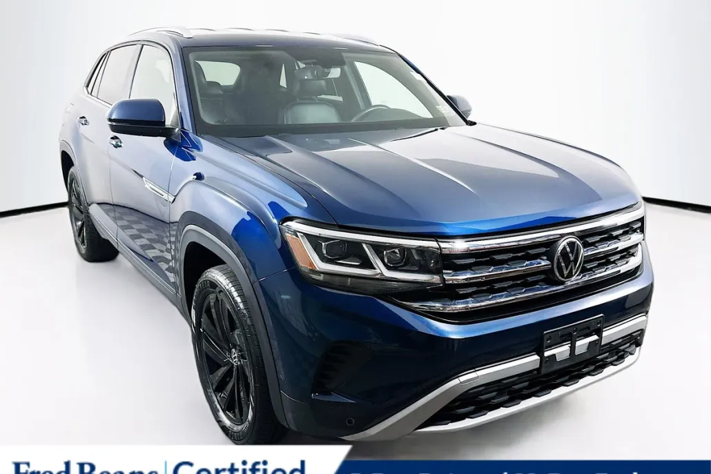 2022 Volkswagen Atlas Cross Sport V6 SE Technology photo 1