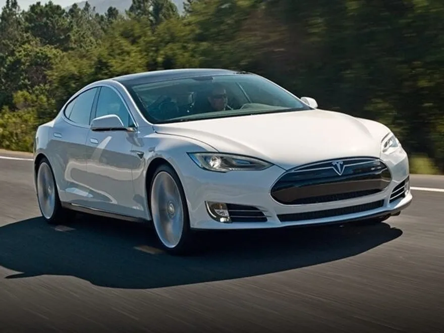 2015 Tesla Model S photo 1