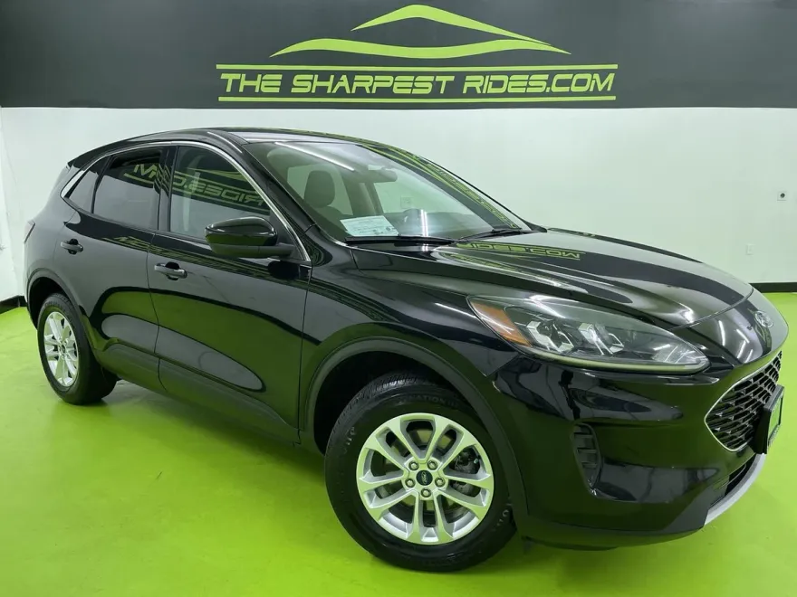 2020 Ford Escape SE photo 1