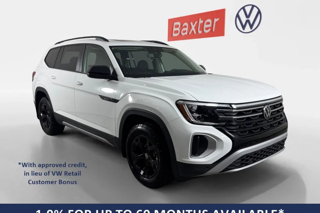 2025 Volkswagen Atlas Peak Edition SE photo 1