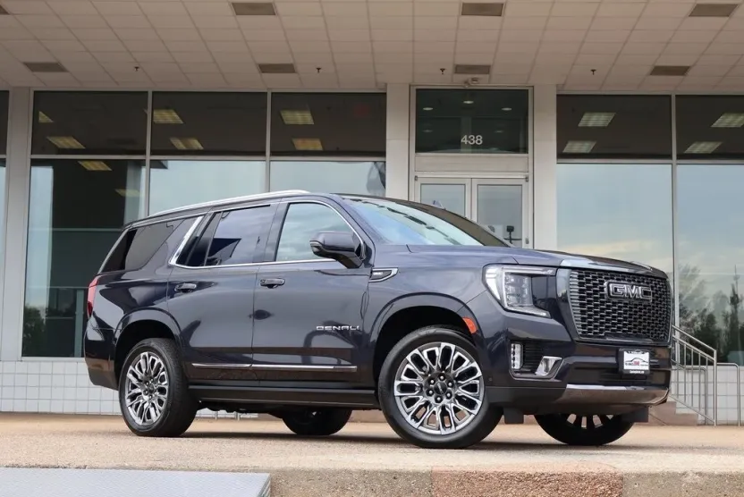 2024 Gmc Yukon Denali Ultimate photo 1