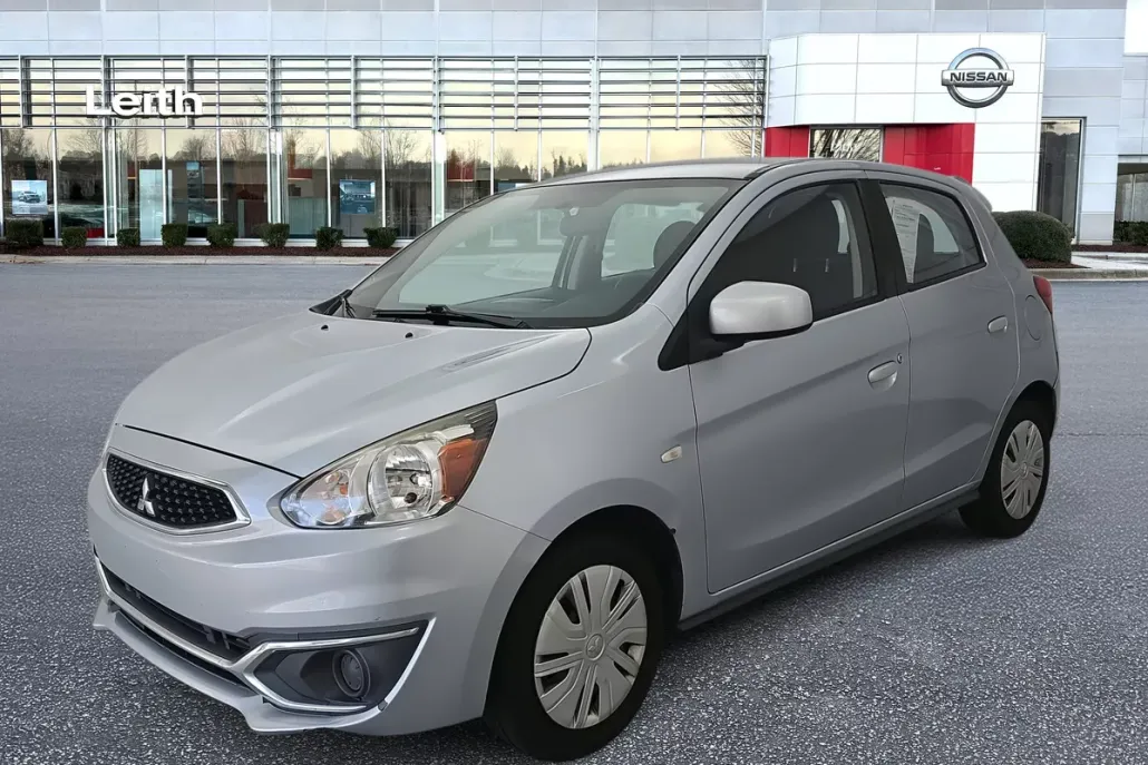 2018 Mitsubishi Mirage ES photo 1