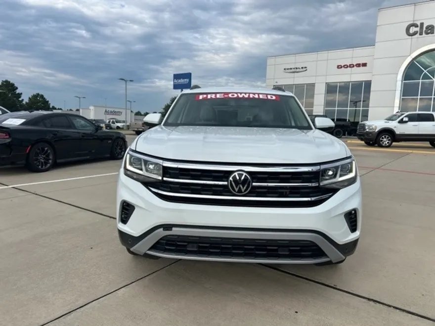2022 Volkswagen Atlas SE Technology photo 1
