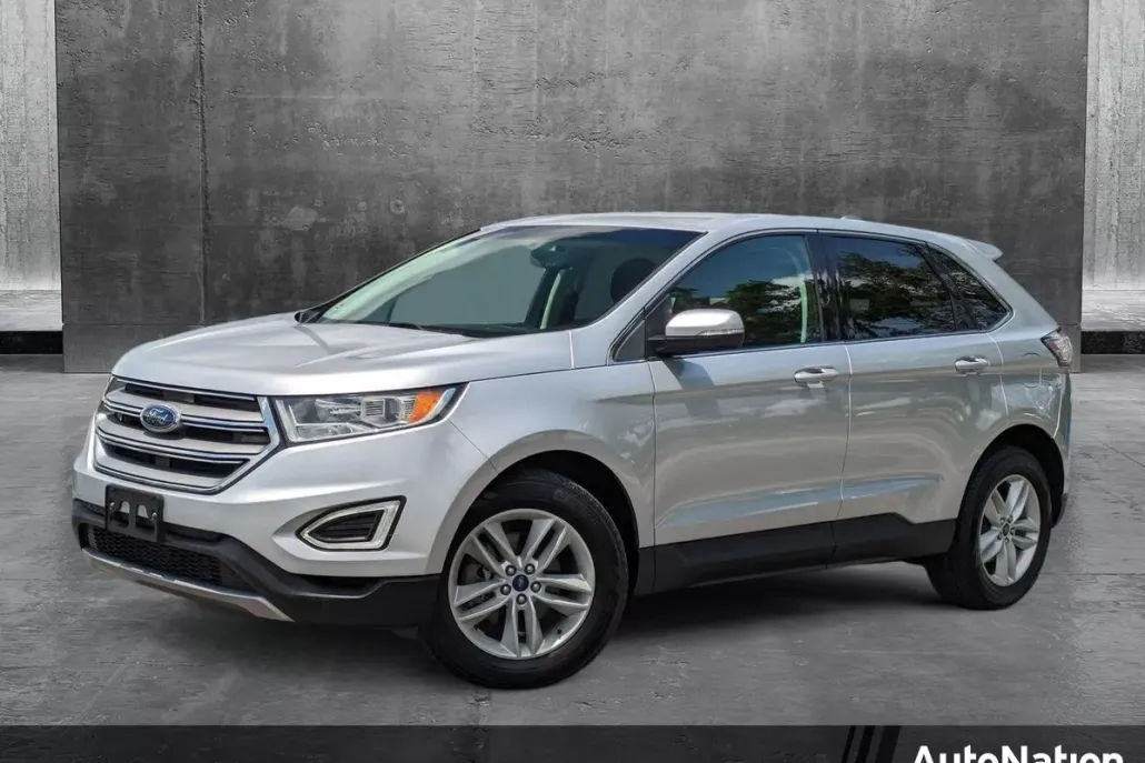 2016 Ford Edge SEL photo 1