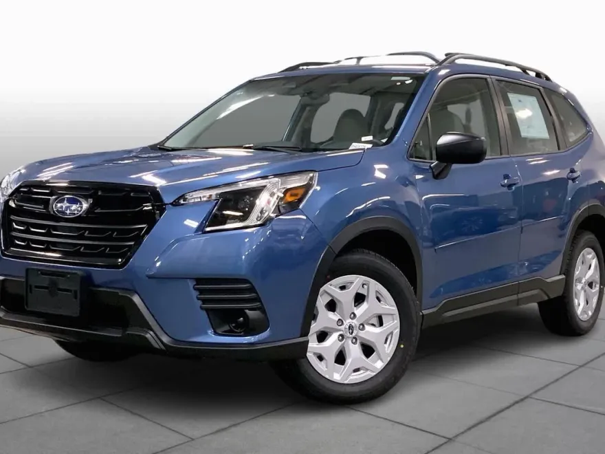 2024 Subaru Forester Base photo 1