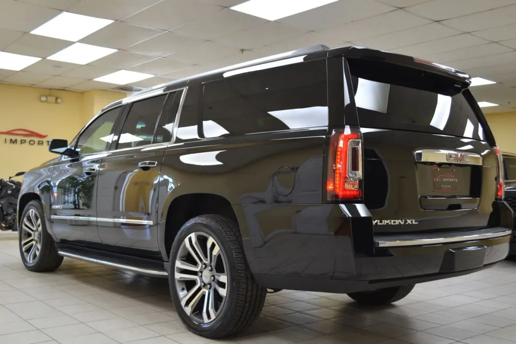 2019 Gmc Yukon XL Denali photo 1