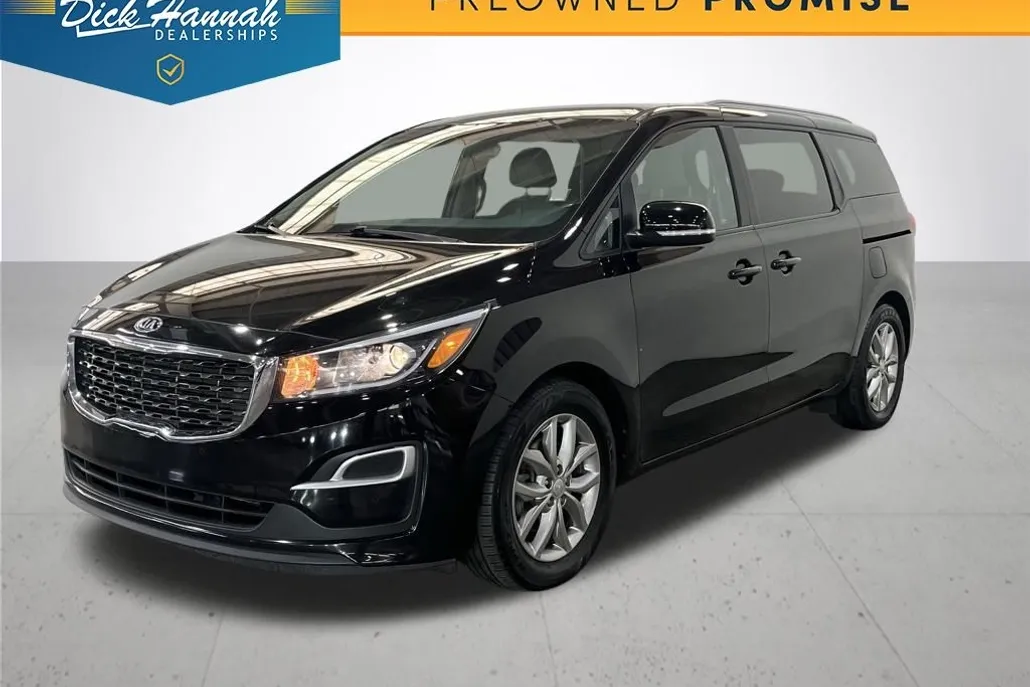 2020 Kia Sedona EX photo 1
