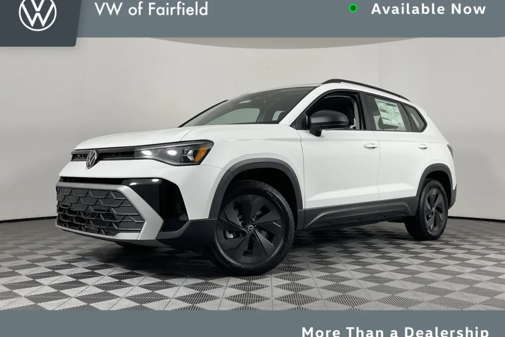 2025 Volkswagen Taos S photo 1