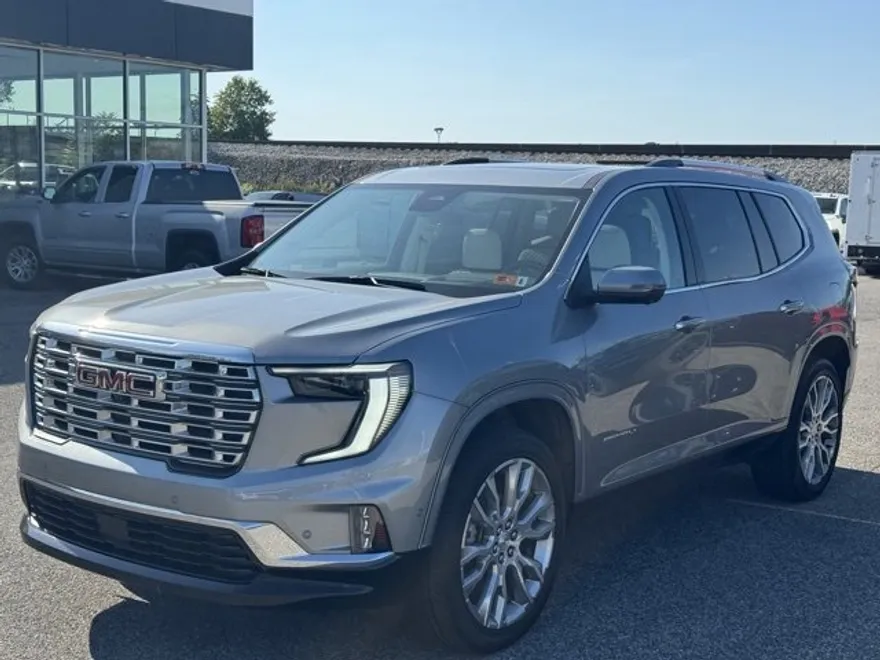 2024 Gmc Acadia Denali photo 1