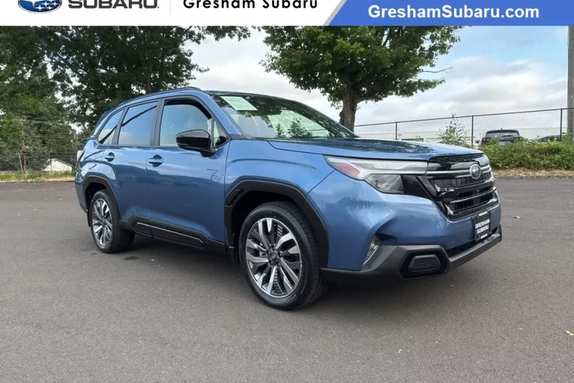 2025 Subaru Forester Touring photo 1