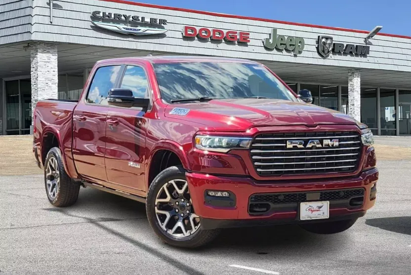 2025 Ram 1500 Laramie photo 1