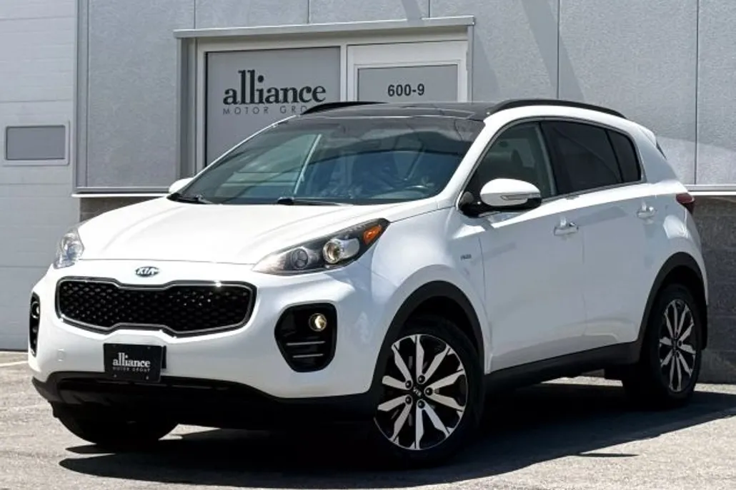 2018 Kia Sportage EX photo 1