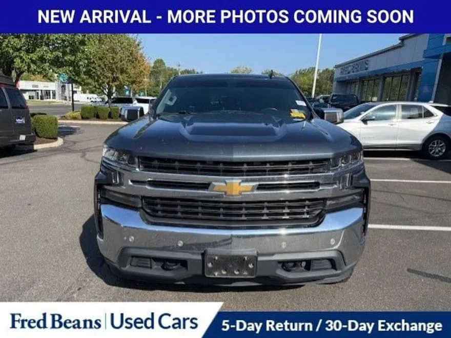 2020 Chevrolet Silverado 1500 LT photo 1