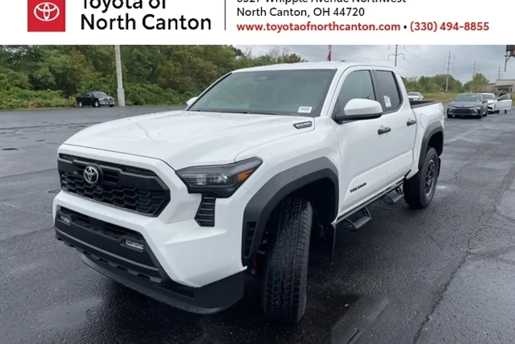 2025 Toyota Tacoma TRD Off-Road Double Cab photo 1