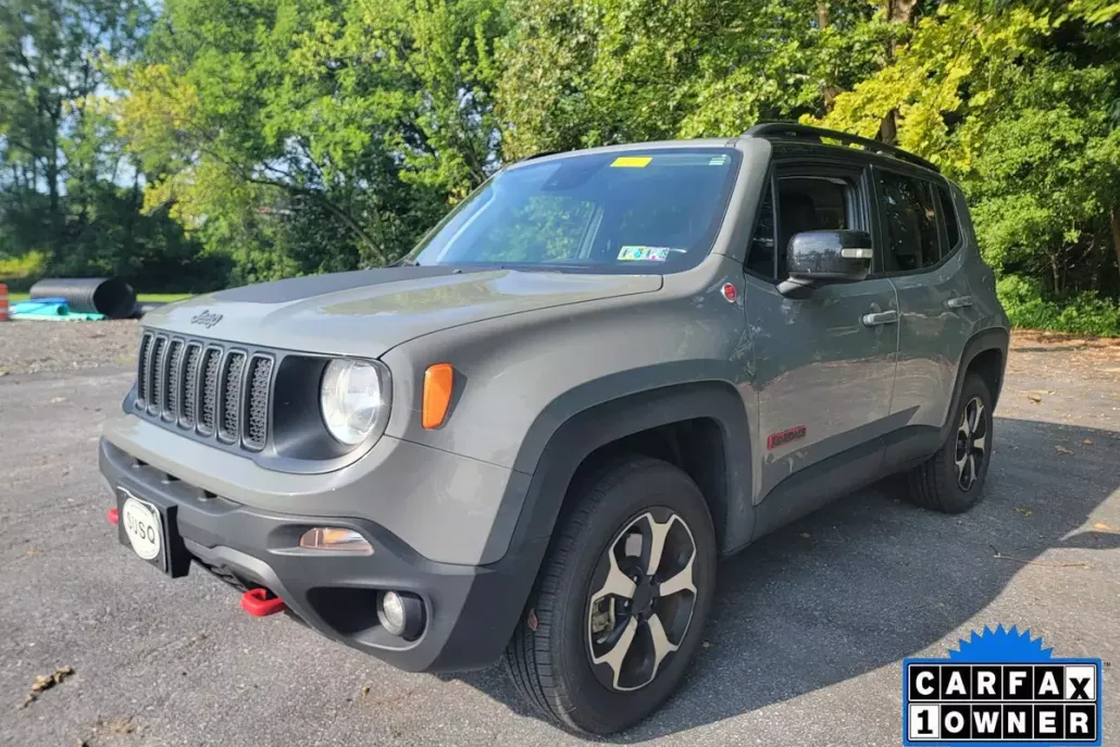 2022 Jeep Renegade Trailhawk photo 1
