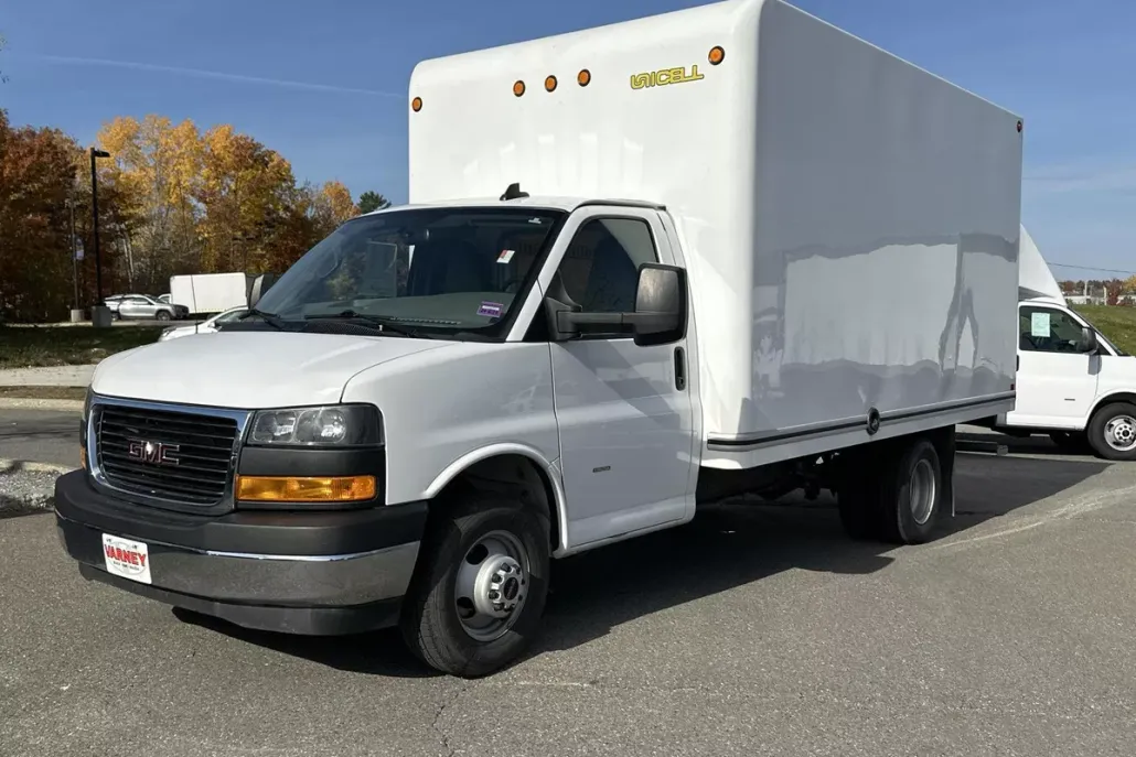 2022 Gmc Savana Cutaway 3500 Base photo 1