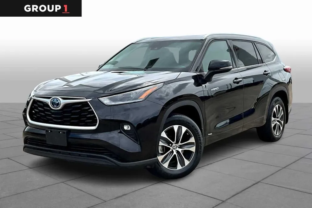 2021 Toyota Highlander Hybrid XLE photo 1