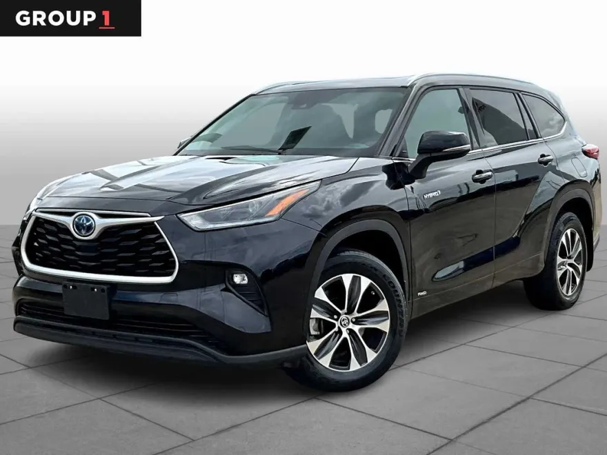 2021 Toyota Highlander Hybrid XLE photo 1