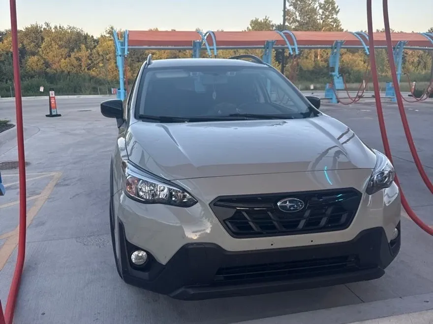 2023 Subaru Crosstrek Premium photo 1