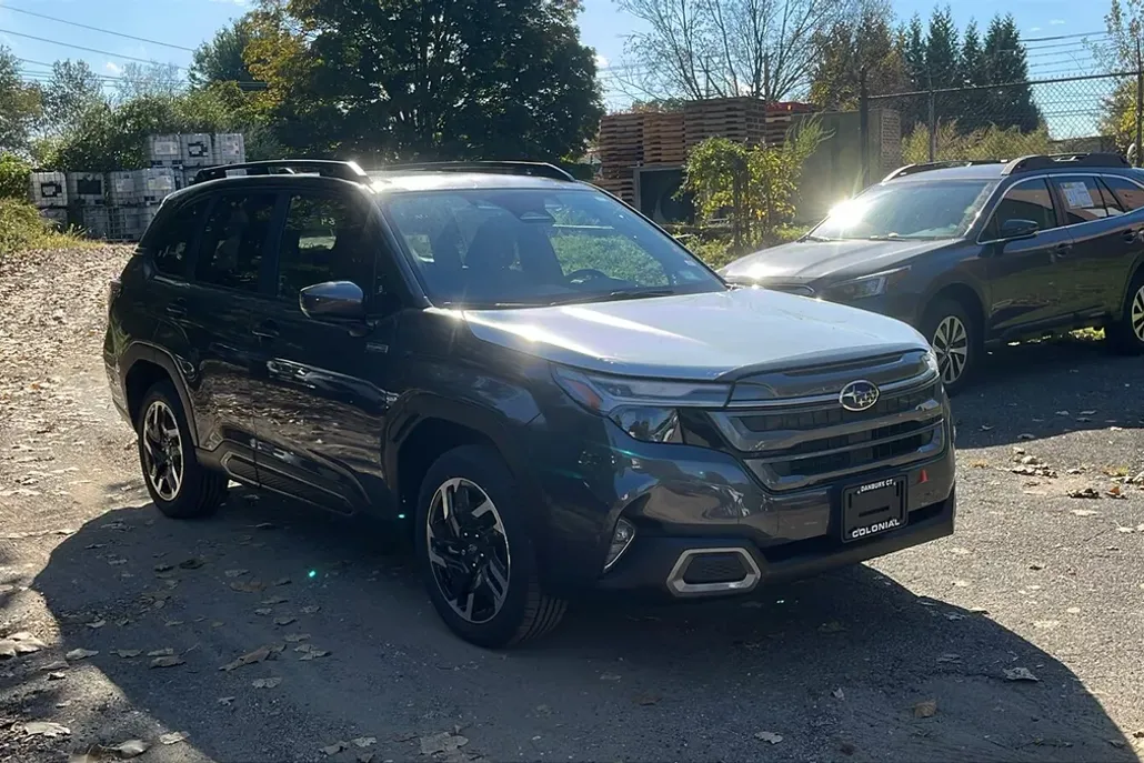 2025 Subaru Forester Limited photo 1