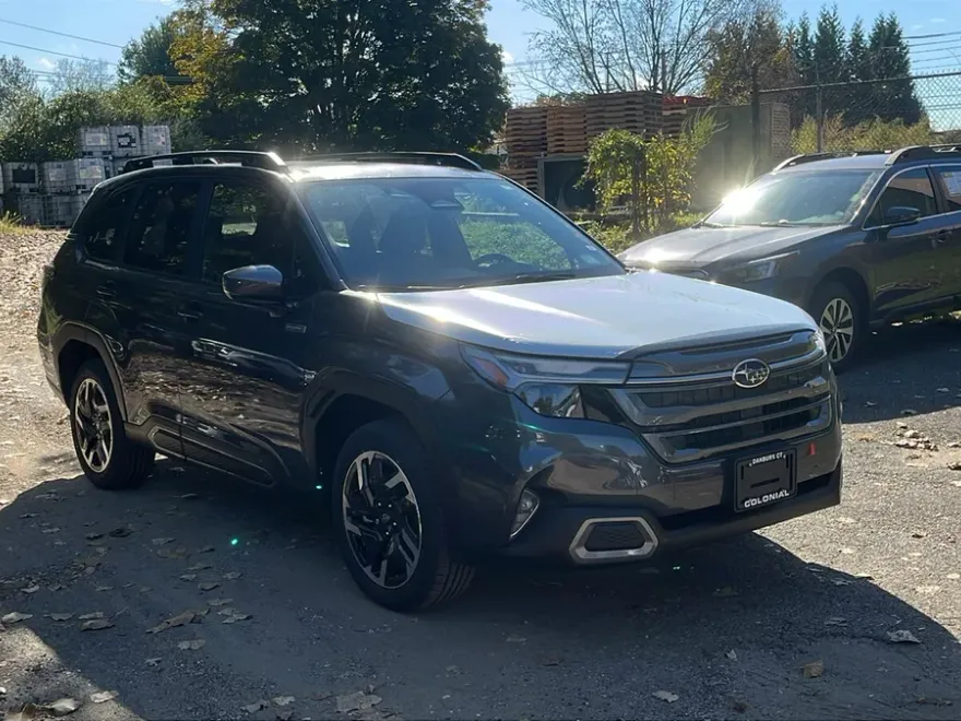2025 Subaru Forester Limited photo 1