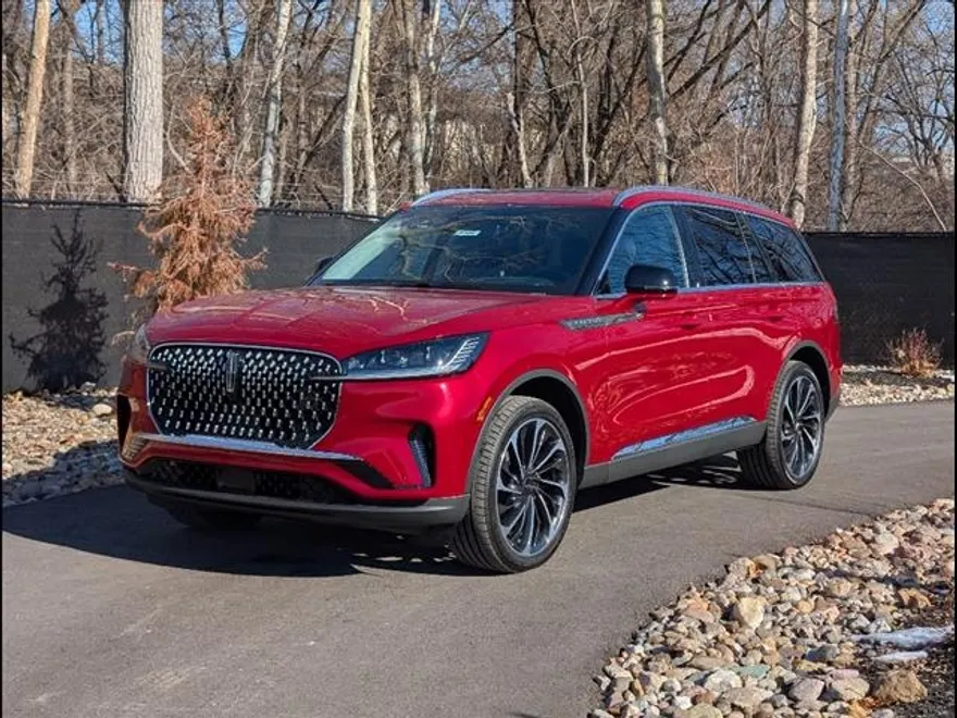 2025 Lincoln Aviator Reserve photo 1