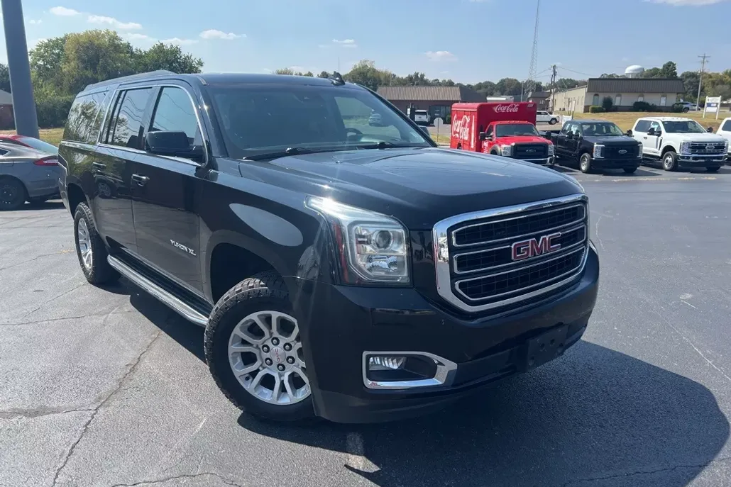 2019 Gmc Yukon XL SLT photo 1