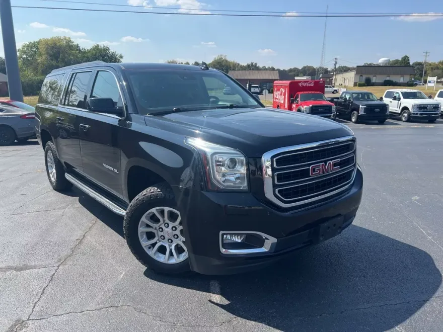 2019 Gmc Yukon XL SLT photo 1