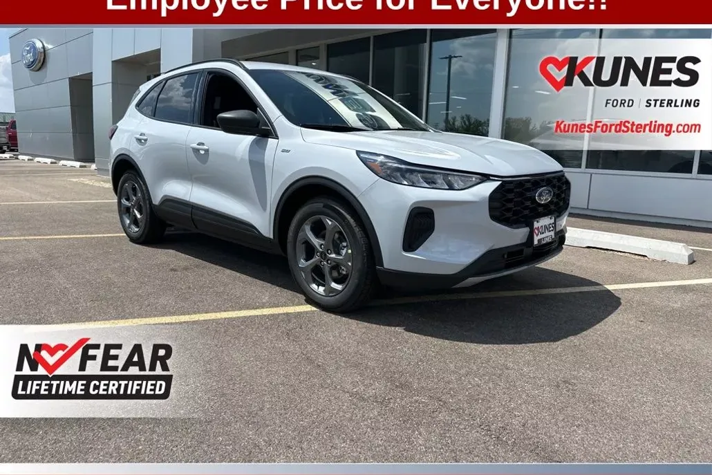 2025 Ford Escape Hybrid ST-Line photo 1
