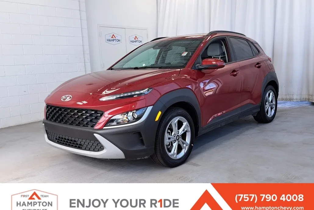 2023 Hyundai Kona SEL photo 1