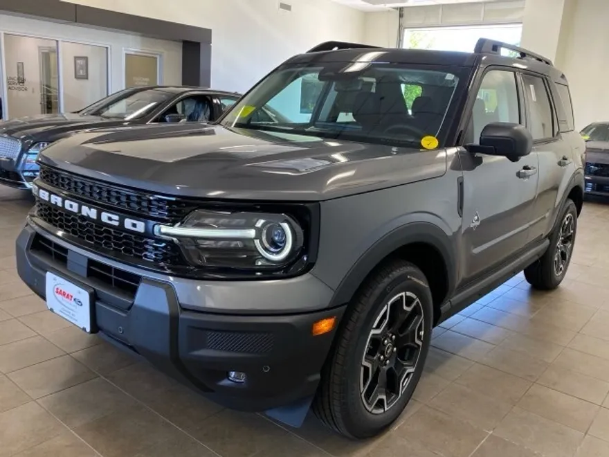 2025 Ford Bronco Sport Outer Banks photo 1