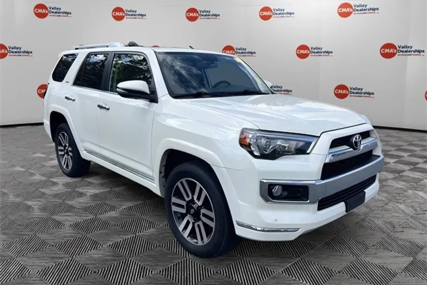 2019 Toyota 4Runner Limited photo 1