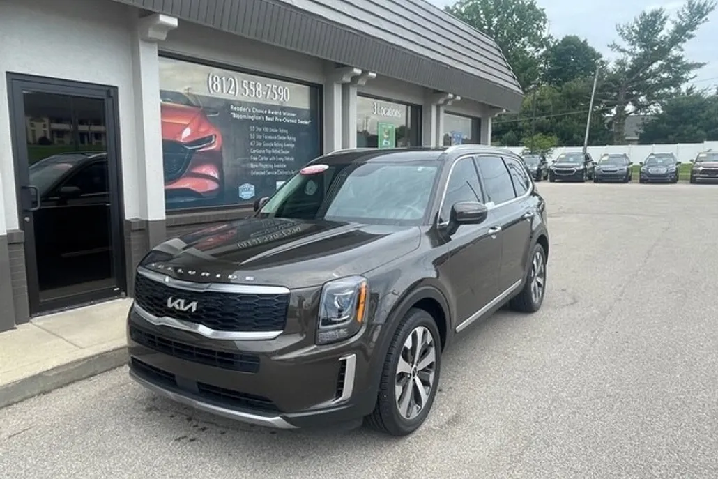 2022 Kia Telluride S photo 1