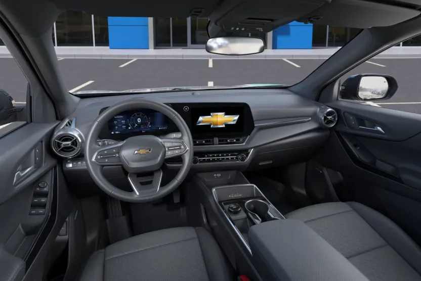 2026 Chevrolet Equinox LT photo 1