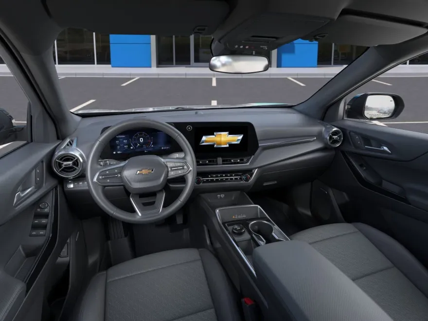 2026 Chevrolet Equinox LT photo 1