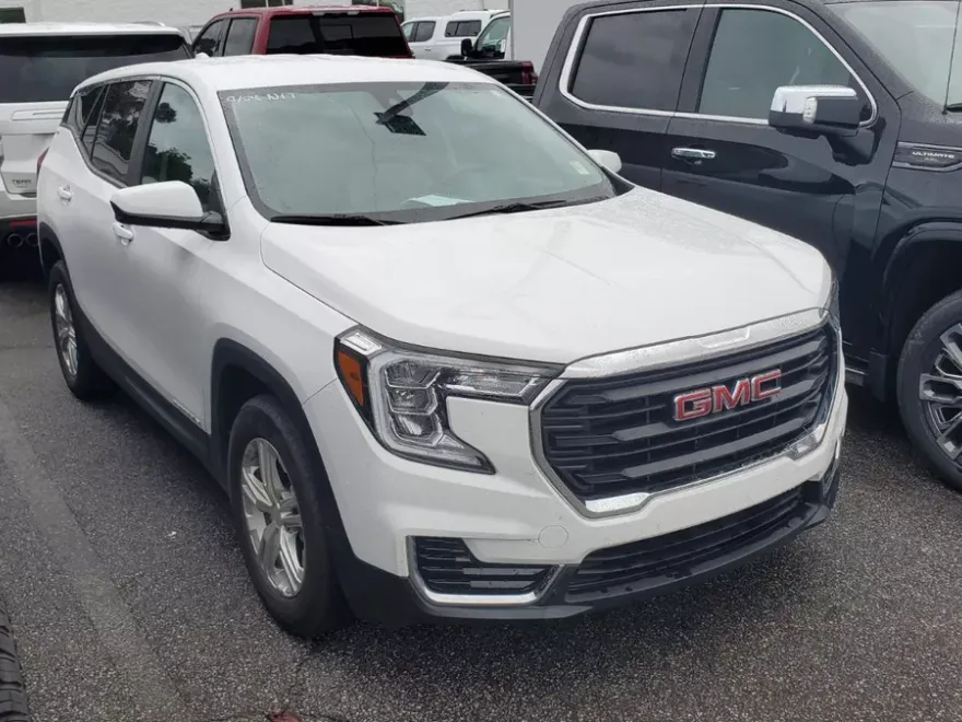 2024 Gmc Terrain SLE photo 1