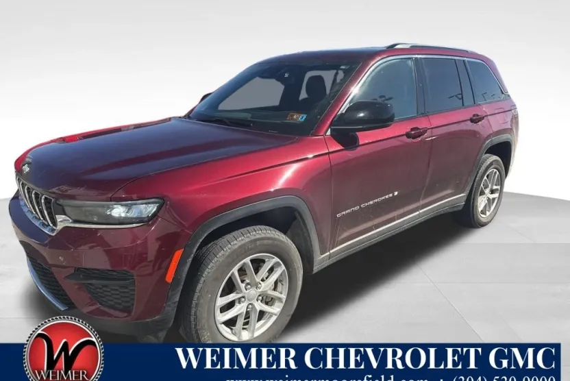 2025 Jeep Grand Cherokee Laredo photo 1