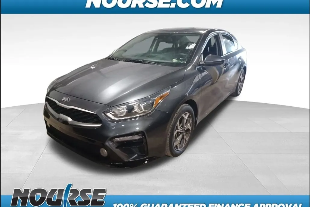 2021 Kia Forte LXS photo 1