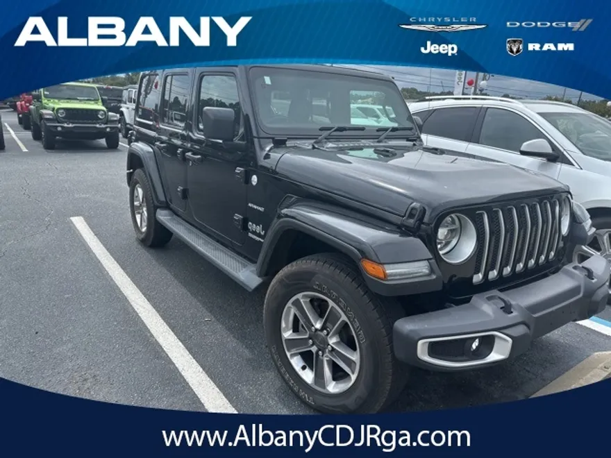 2019 Jeep Wrangler Unlimited Sahara photo 1