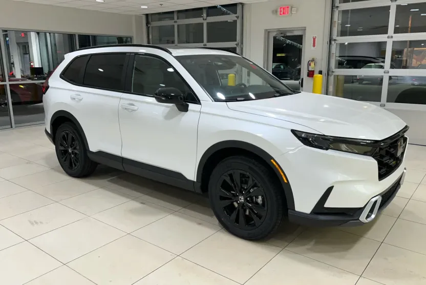 2026 Honda CR-V Hybrid Sport Touring photo 1