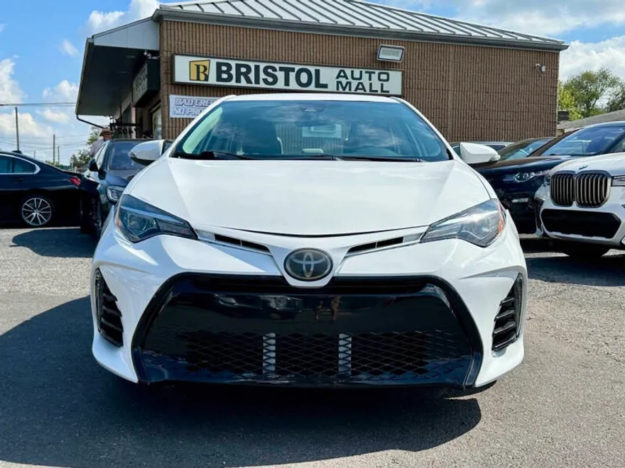 2019 Toyota Corolla XLE XSE photo 1