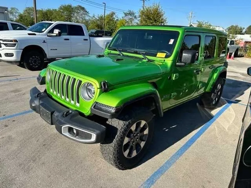 2019 Jeep Wrangler Unlimited Sahara photo 1