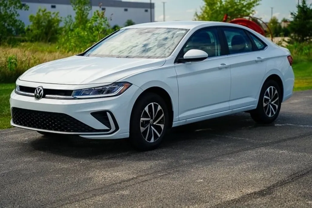 2025 Volkswagen Jetta 1.5T S photo 1