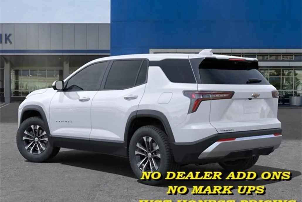 2026 Chevrolet Equinox LT photo 1