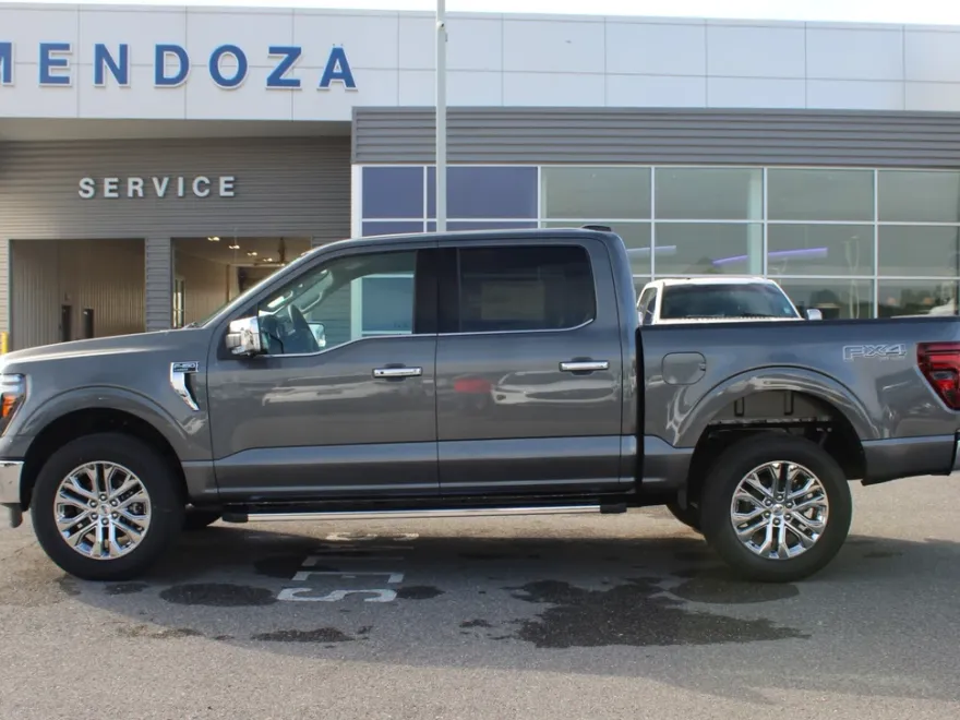 2025 Ford F-150 Lariat photo 1