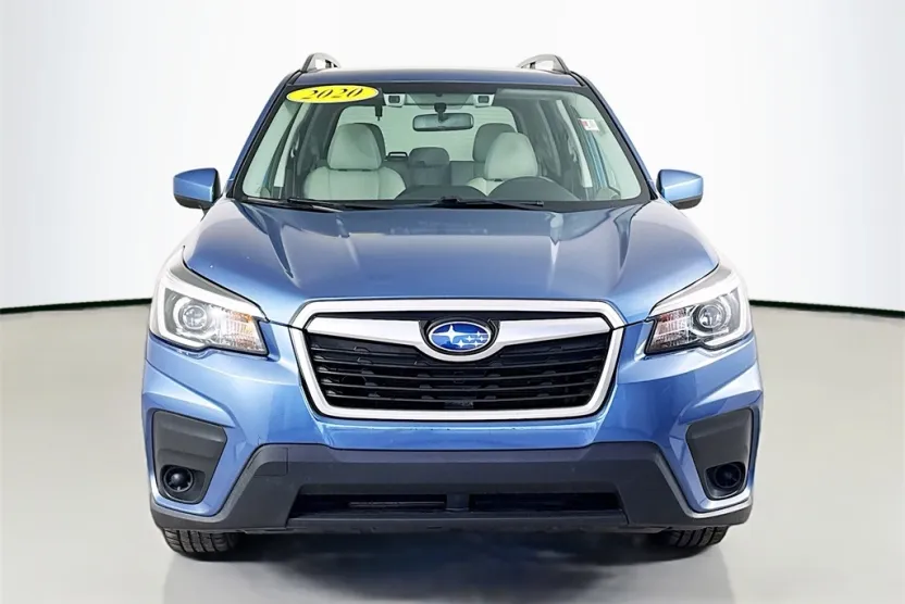 2020 Subaru Forester Premium photo 1