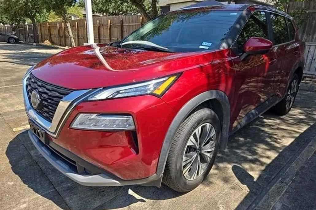 2023 Nissan Rogue SV photo 1