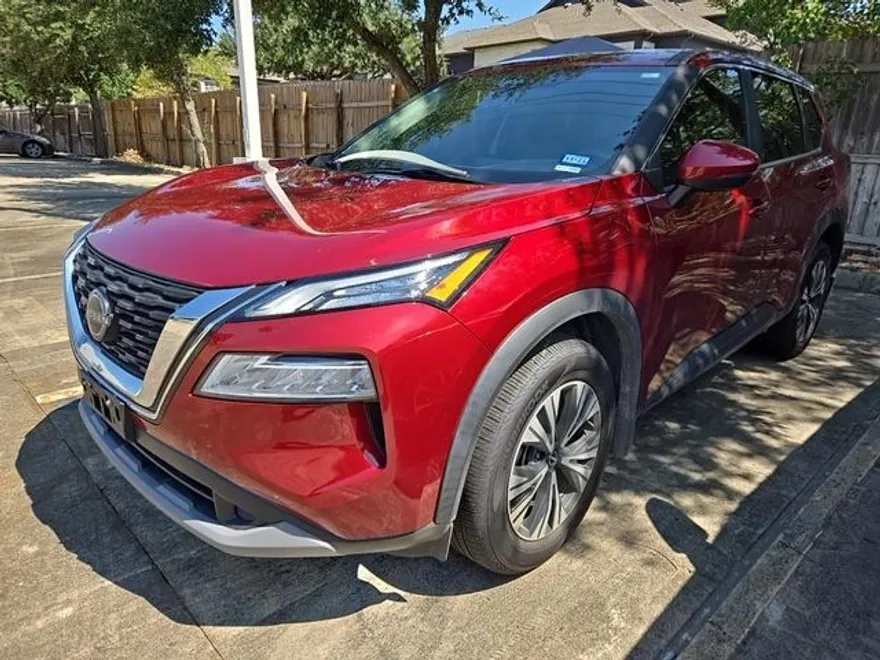 2023 Nissan Rogue SV photo 1